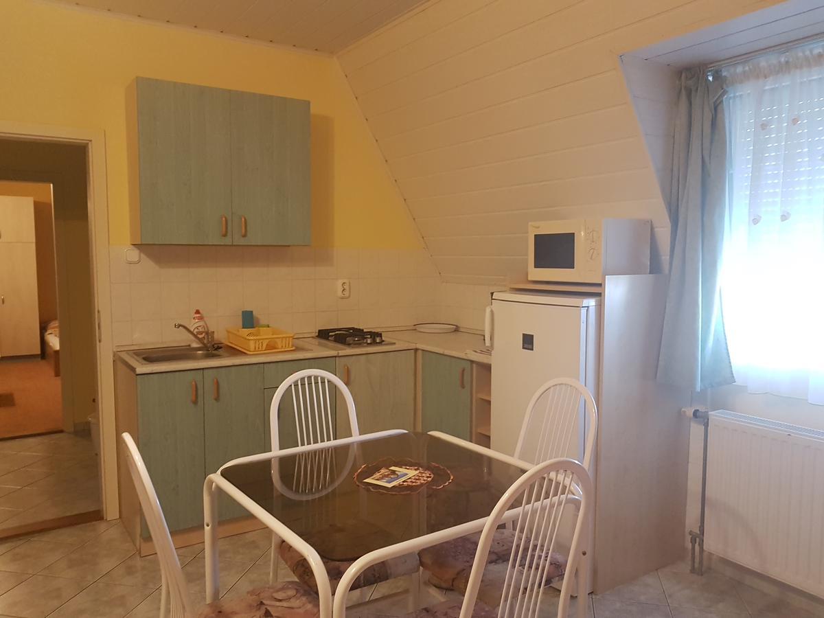 Richie Ii. Apartman Lejlighed Siófok Eksteriør billede